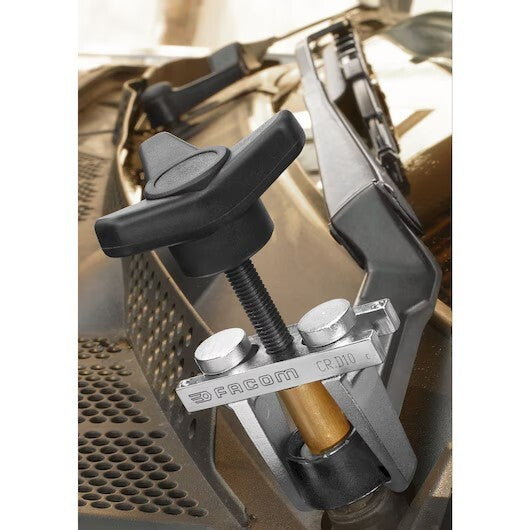 Facom CR.D10 WINDSCREEN WIPER ARM REMOVAL