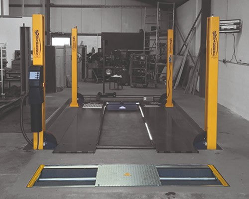 MOT Bay Set Up-Bradbury MOT Lift&Brake Rollers With Gemco MOT Headlamp Aligners