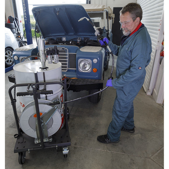 Sealey AK4562D Air Operated Oil Dispensing System with 10m Retractable Hose Reel